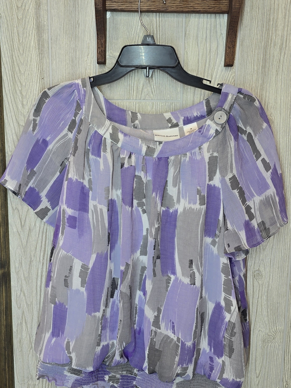 Alfred Dunner Lavender and Gray Abstract Brushstroke Short Sleeve Blouse